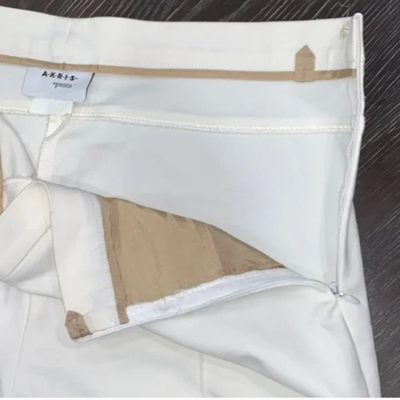 Cream Cropped Pants | 8 | EUC | Akris Punto Slim, but not skinny! - Picture 5 of 8